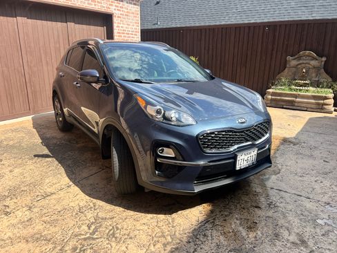Used 2020 Kia Sportage EX FWD image 6