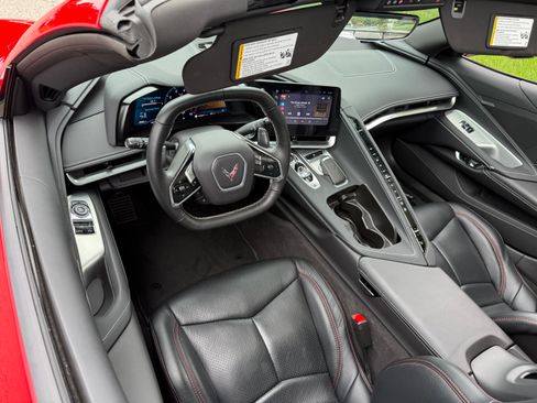 Used 2024 Chevrolet Corvette Stingray Coupe w/ Z51 Performance Package RWD image 19
