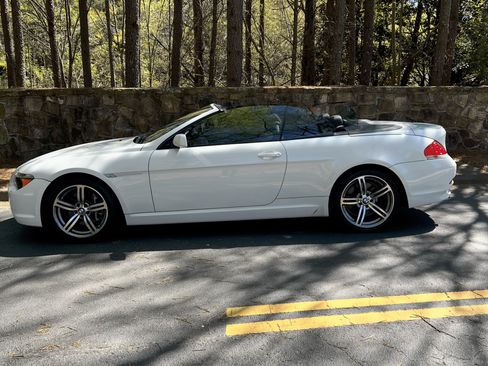 Used 2006 BMW 650i Convertible image 12