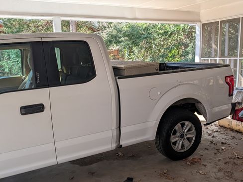 Used 2015 Ford F150 XLT w/ Equipment Group 301A Mid image 2