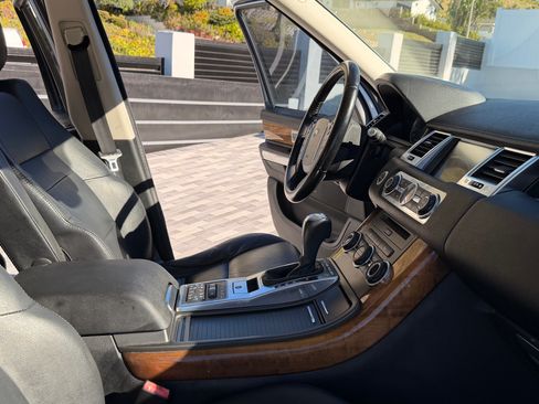 Used 2012 Land Rover Range Rover Sport HSE image 15