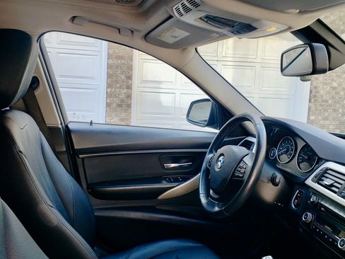 Used 2014 BMW 320i Sedan image 24