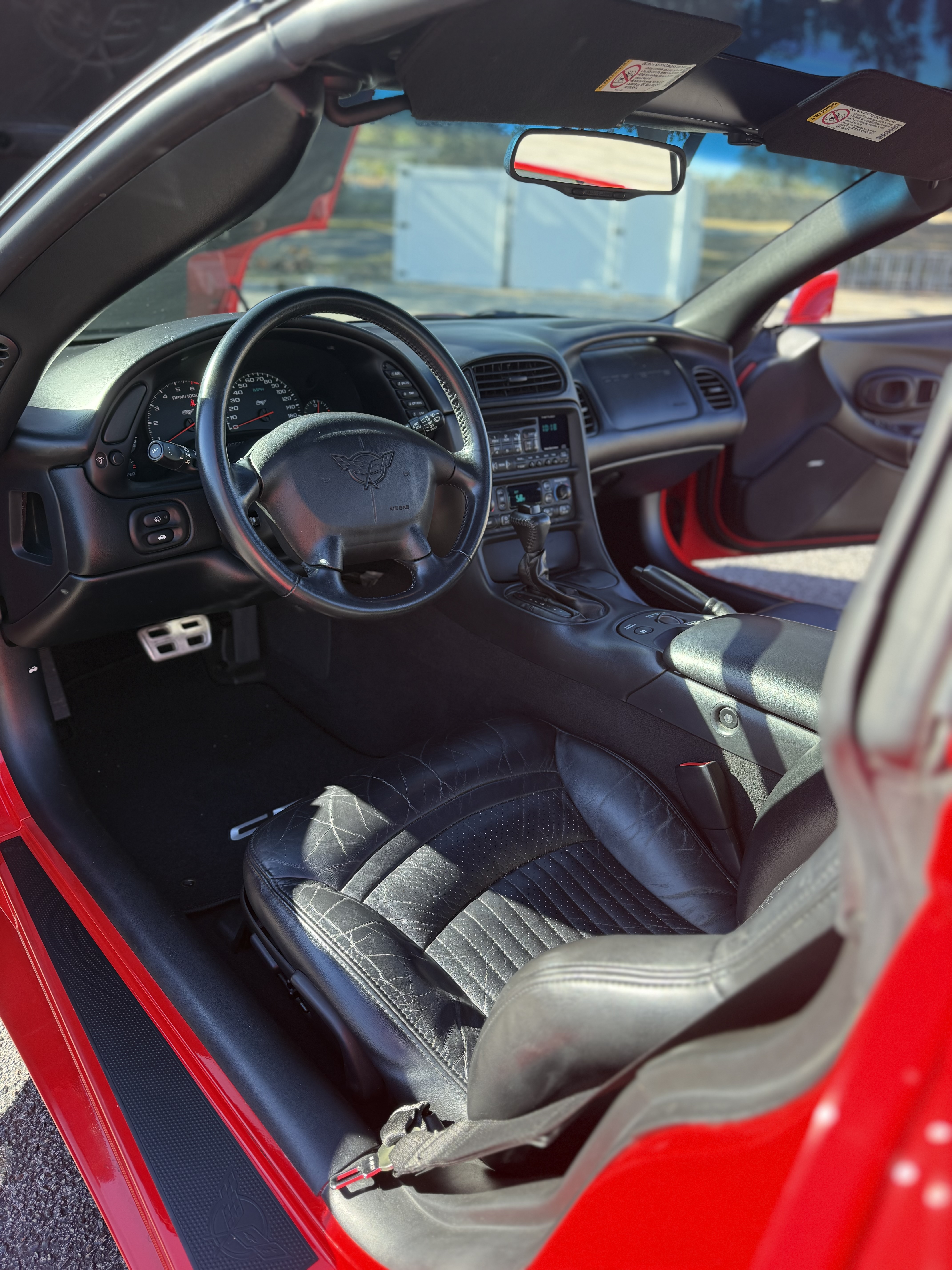 Used 2003 Chevrolet Corvette Coupe RWD image 8