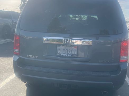 Used 2010 Honda Pilot Touring image 5