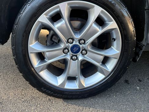 Used 2014 Ford Escape Titanium w/ Equipment Group 401A FWD image 6