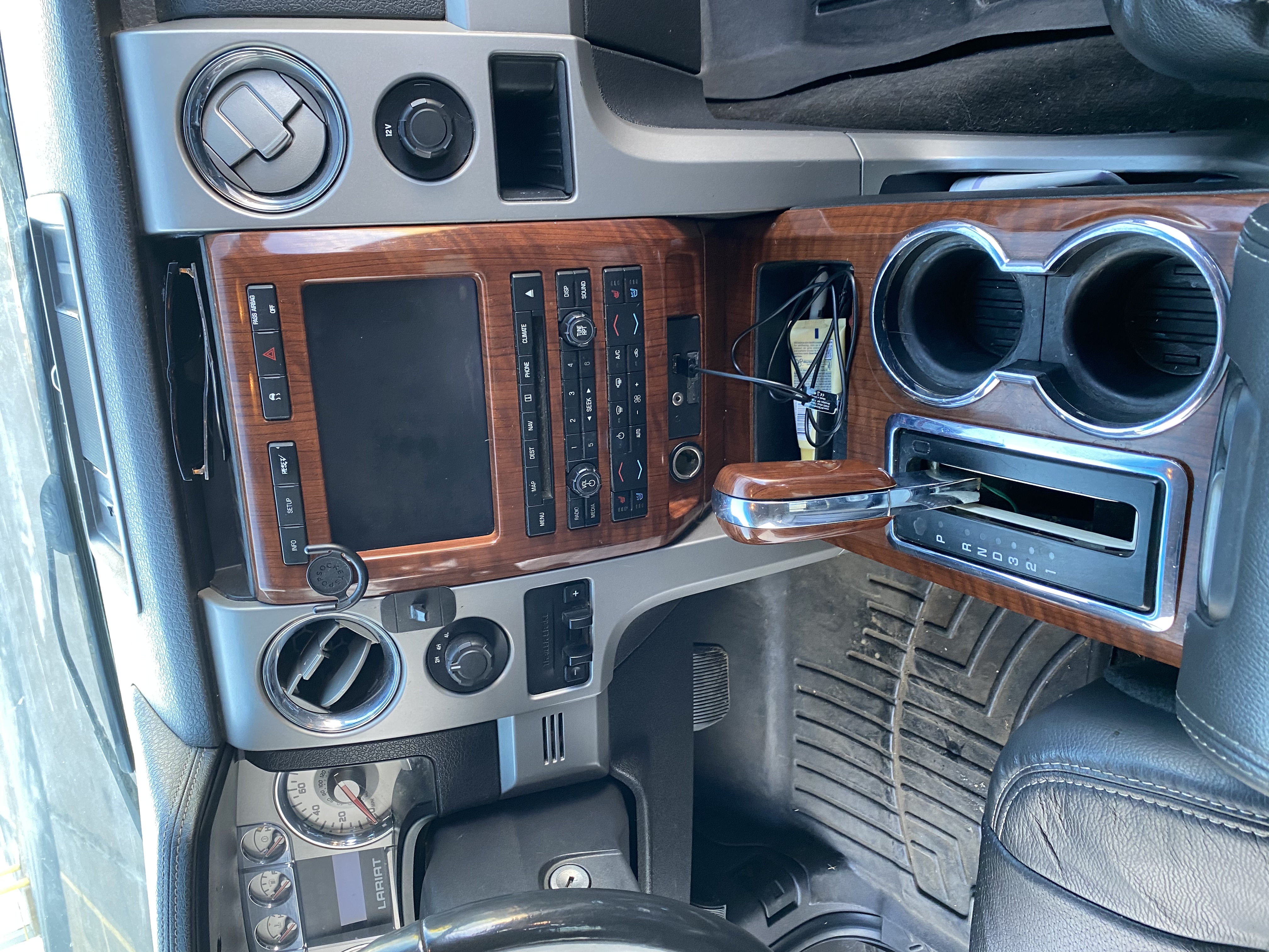 Used 2010 Ford F150 Lariat AWD/4WD image 15