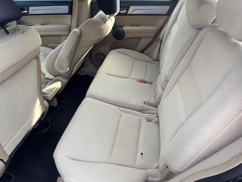 Used 2010 Honda CR-V LX image 11