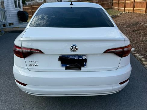 Used 2019 Volkswagen Jetta SE image 17