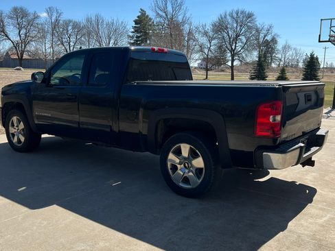 Used 2009 Chevrolet Silverado 1500 LTZ image 8