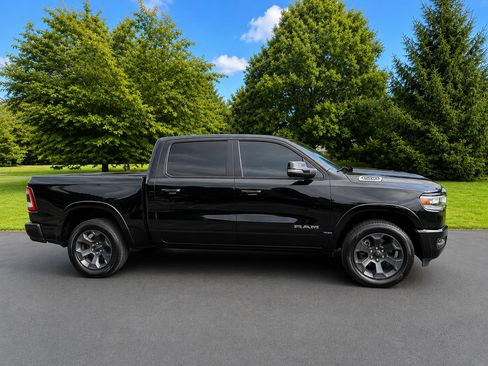 Used 2025 RAM 1500 Big Horn AWD/4WD image 2