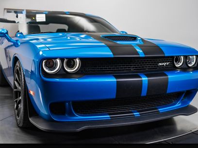 Used 2016 Dodge Challenger SRT Hellcat