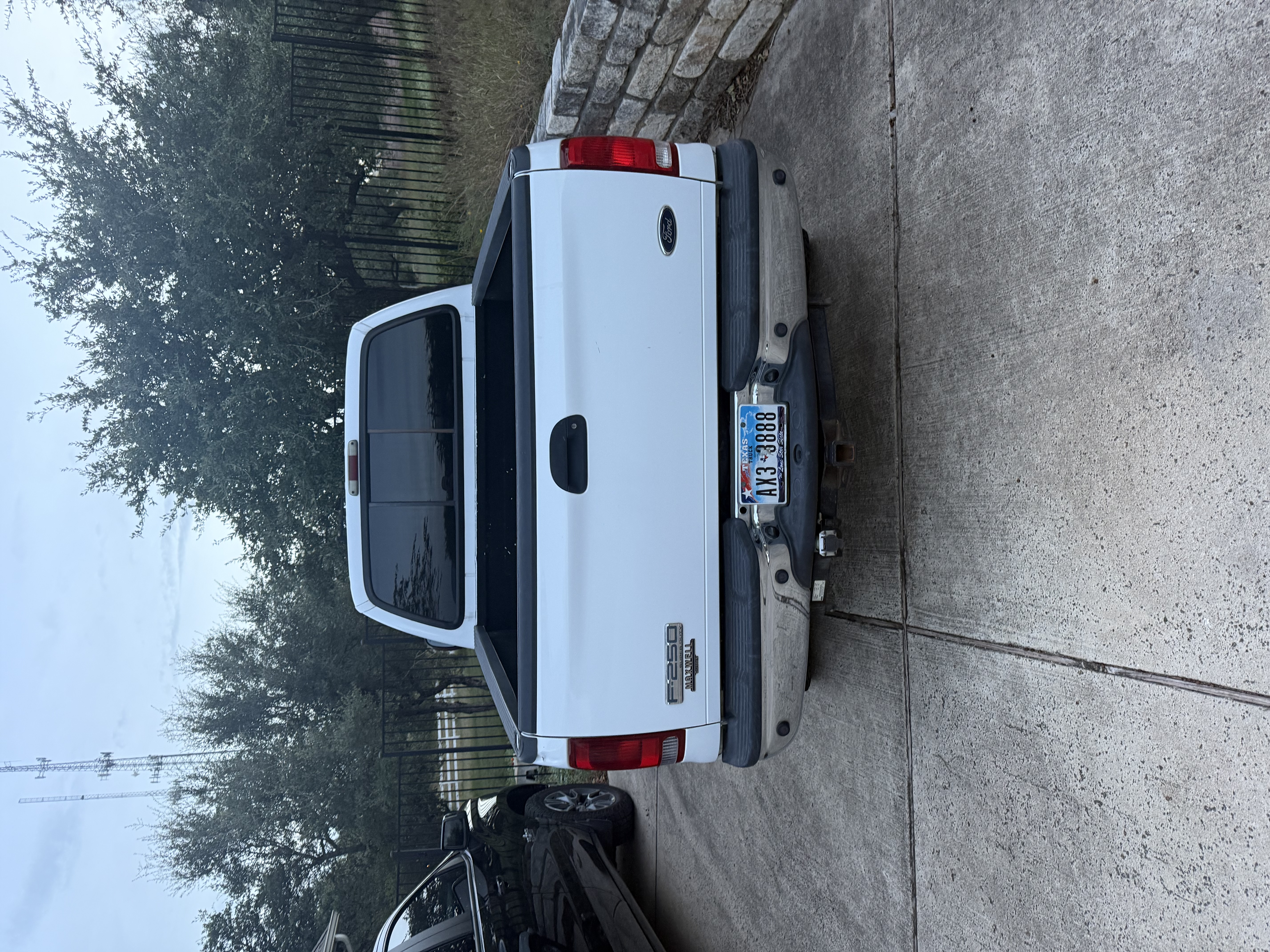 Used 2005 Ford F250 Lariat AWD/4WD image 7
