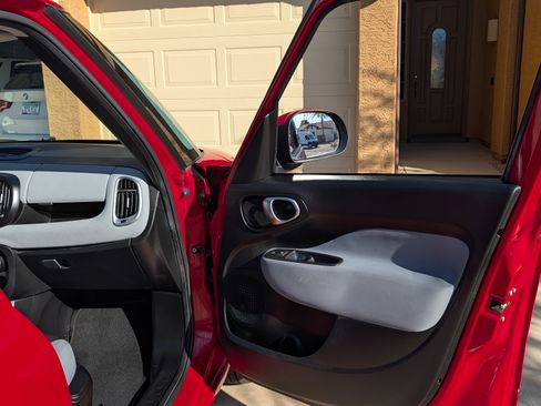 Used 2014 FIAT 500L Easy image 14