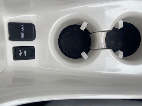 Used 2016 Toyota Prius Three Touring image 13