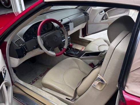 Used 1997 Mercedes-Benz SL 500 image 8