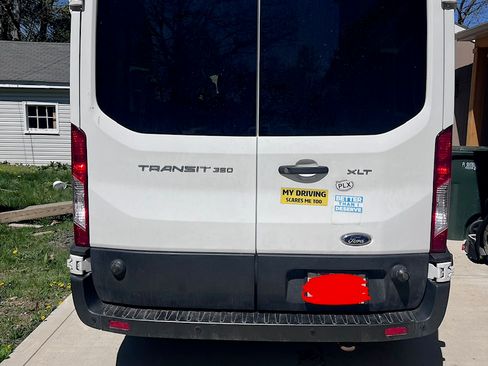 Used 2020 Ford Transit 350 XLT image 8