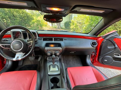 Used 2010 Chevrolet Camaro SS w/ RS Package RWD image 24