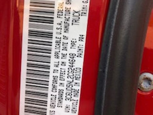 Used 2012 RAM 2500 Laramie w/ Protection Group image 18