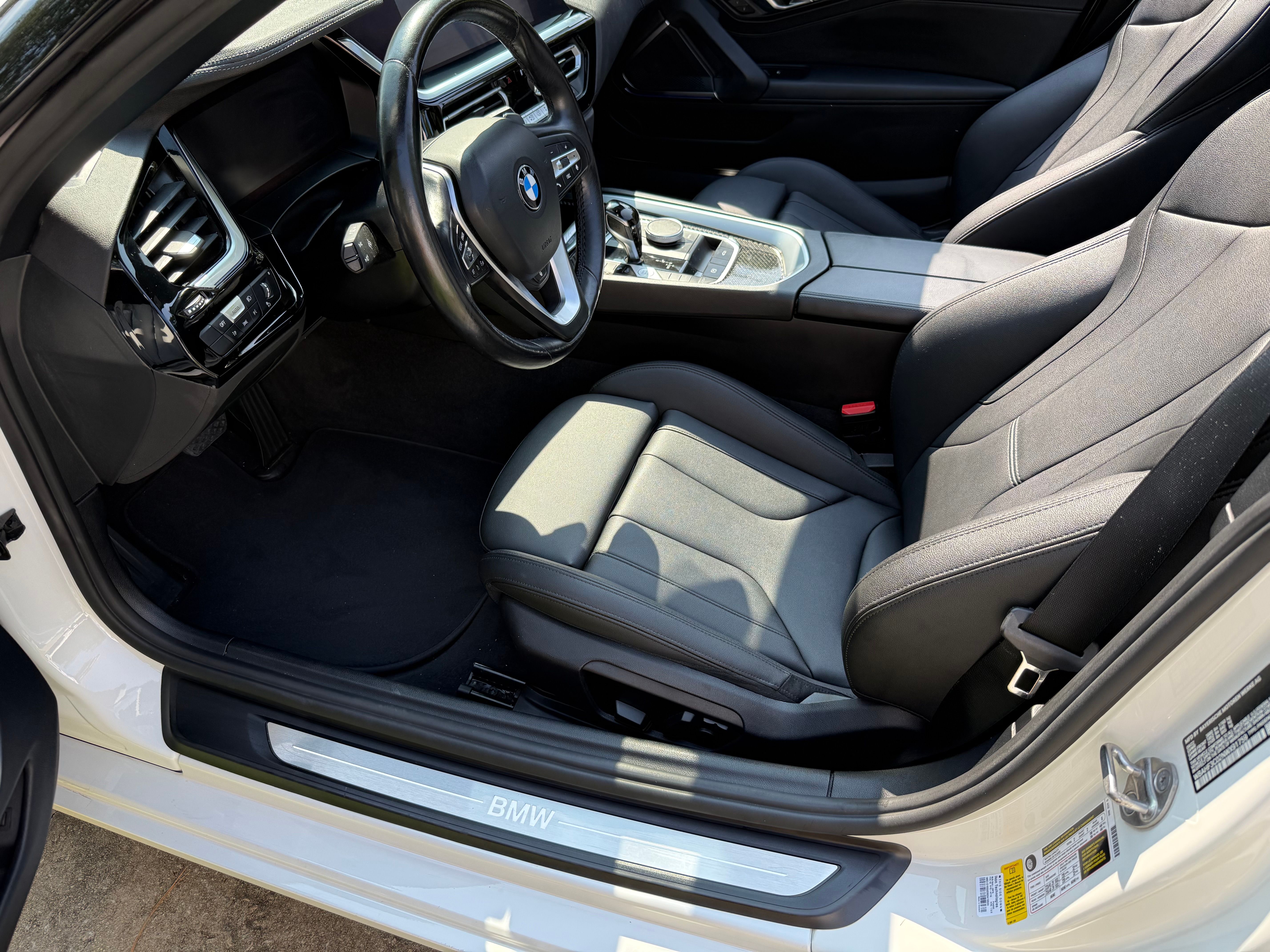 Used 2022 BMW Z4 sDrive30i RWD image 12