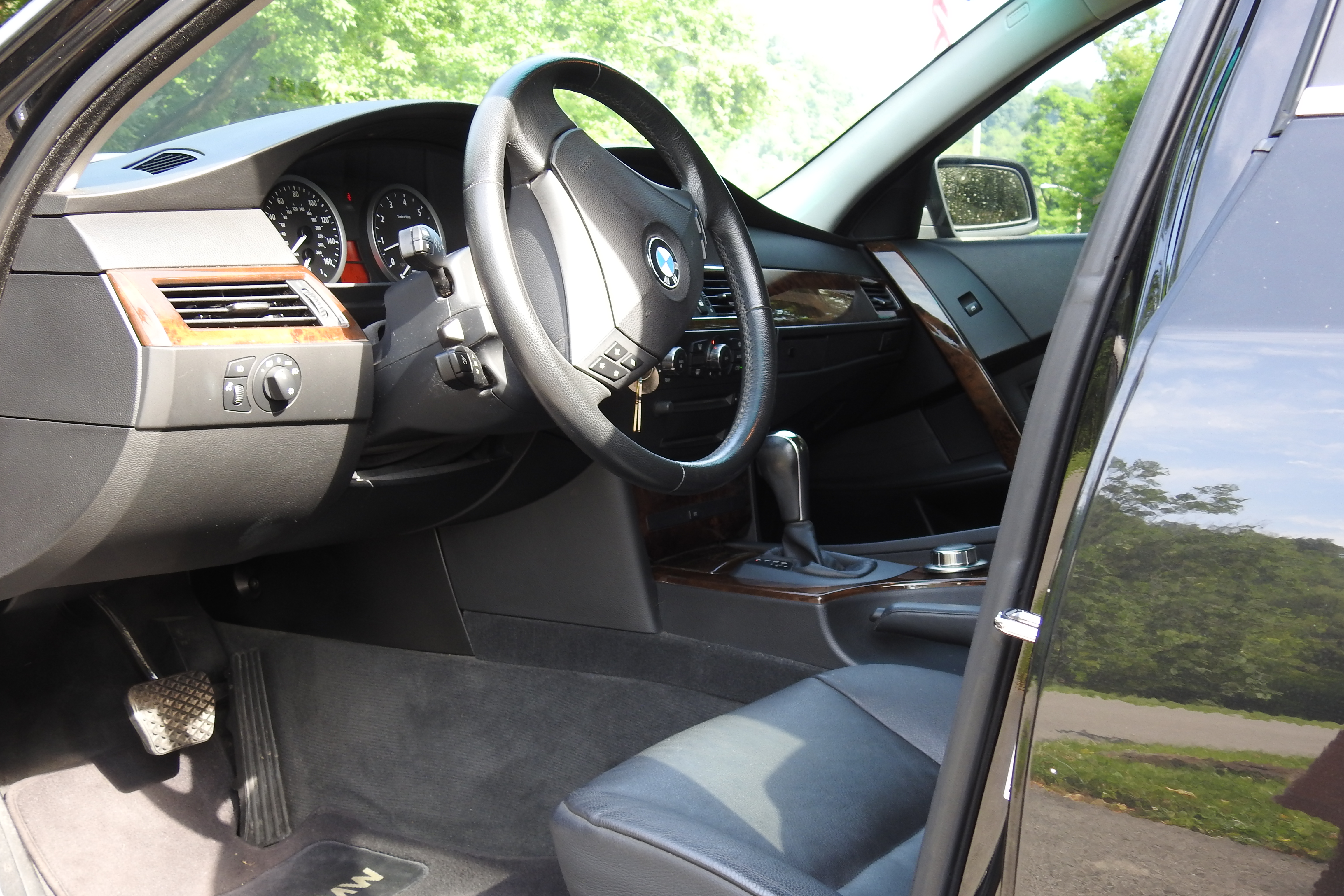 Used 2007 BMW 525i Sedan RWD image 8