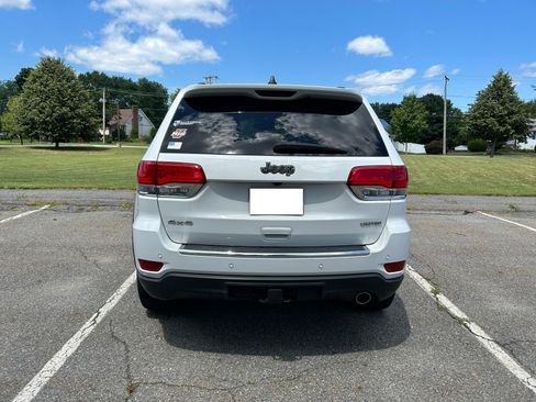 Used 2019 Jeep Grand Cherokee Limited w/ Luxury Group II AWD/4WD image 8