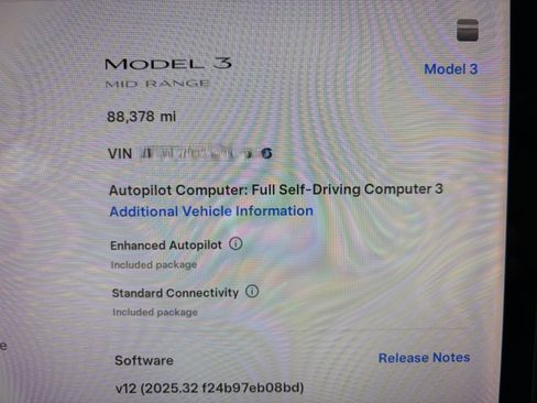 Used 2018 Tesla Model 3 Mid Range image 9