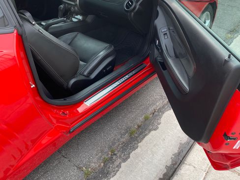 Used 2015 Chevrolet Camaro SS image 18