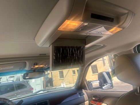 Used 2013 Chevrolet Silverado 3500 LTZ w/ LTZ Plus Package image 14