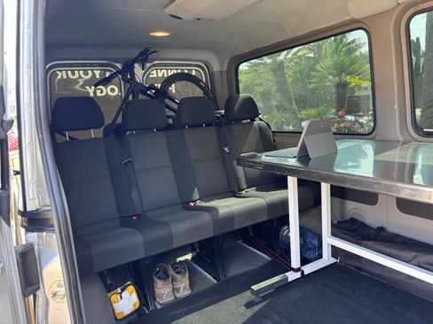 Used 2013 Mercedes-Benz Sprinter 2500 image 12