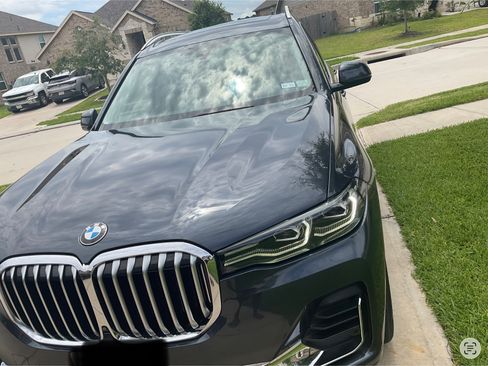 Used 2020 BMW X7 xDrive40i w/ Premium Package AWD/4WD image 2