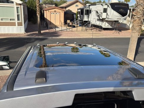 Used 2022 Ford F350 Platinum image 17