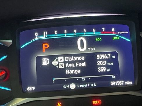 Used 2020 Honda Pilot Touring image 16