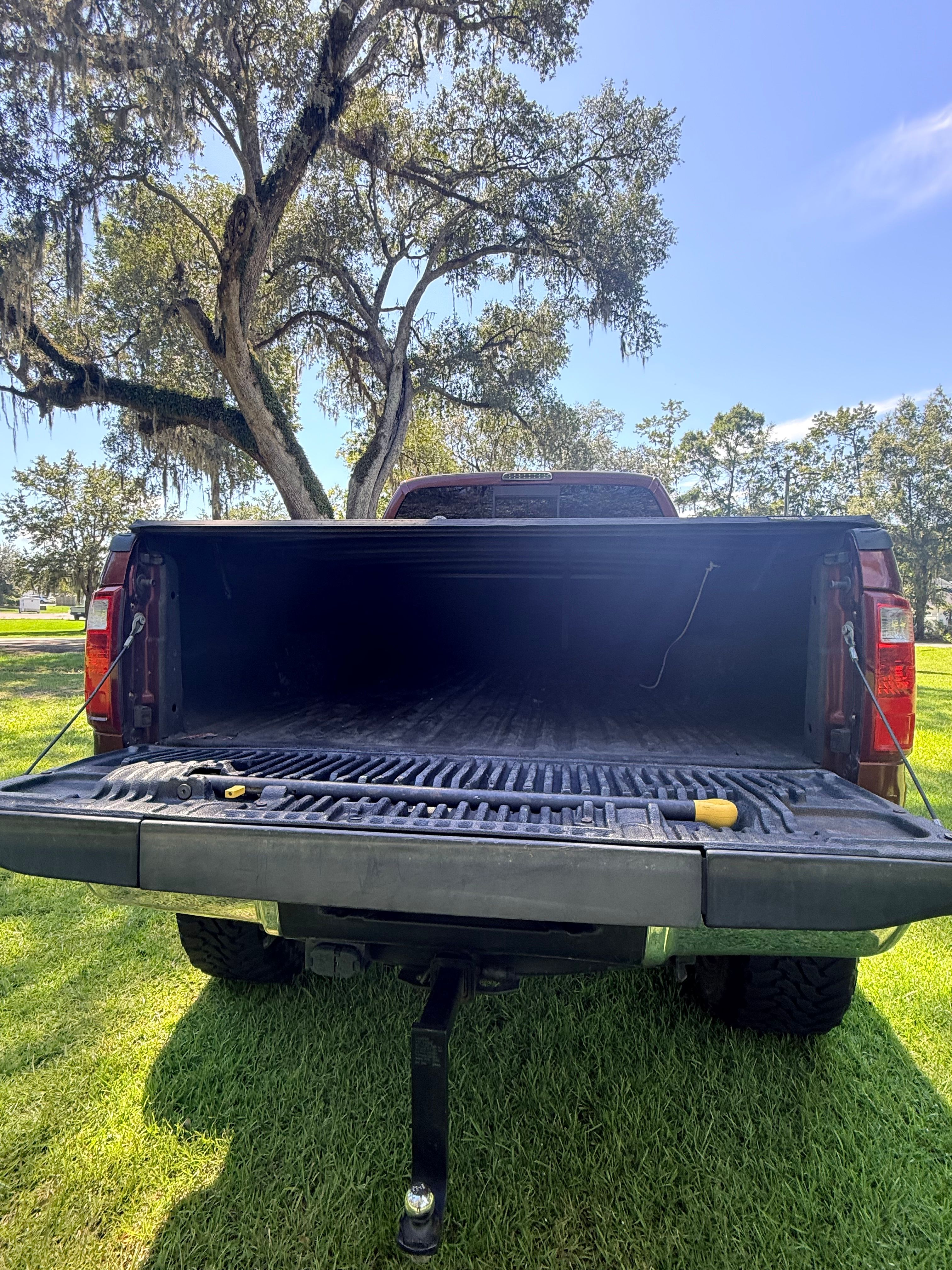 Used 2015 Ford F250 Lariat w/ Chrome Package AWD/4WD image 9