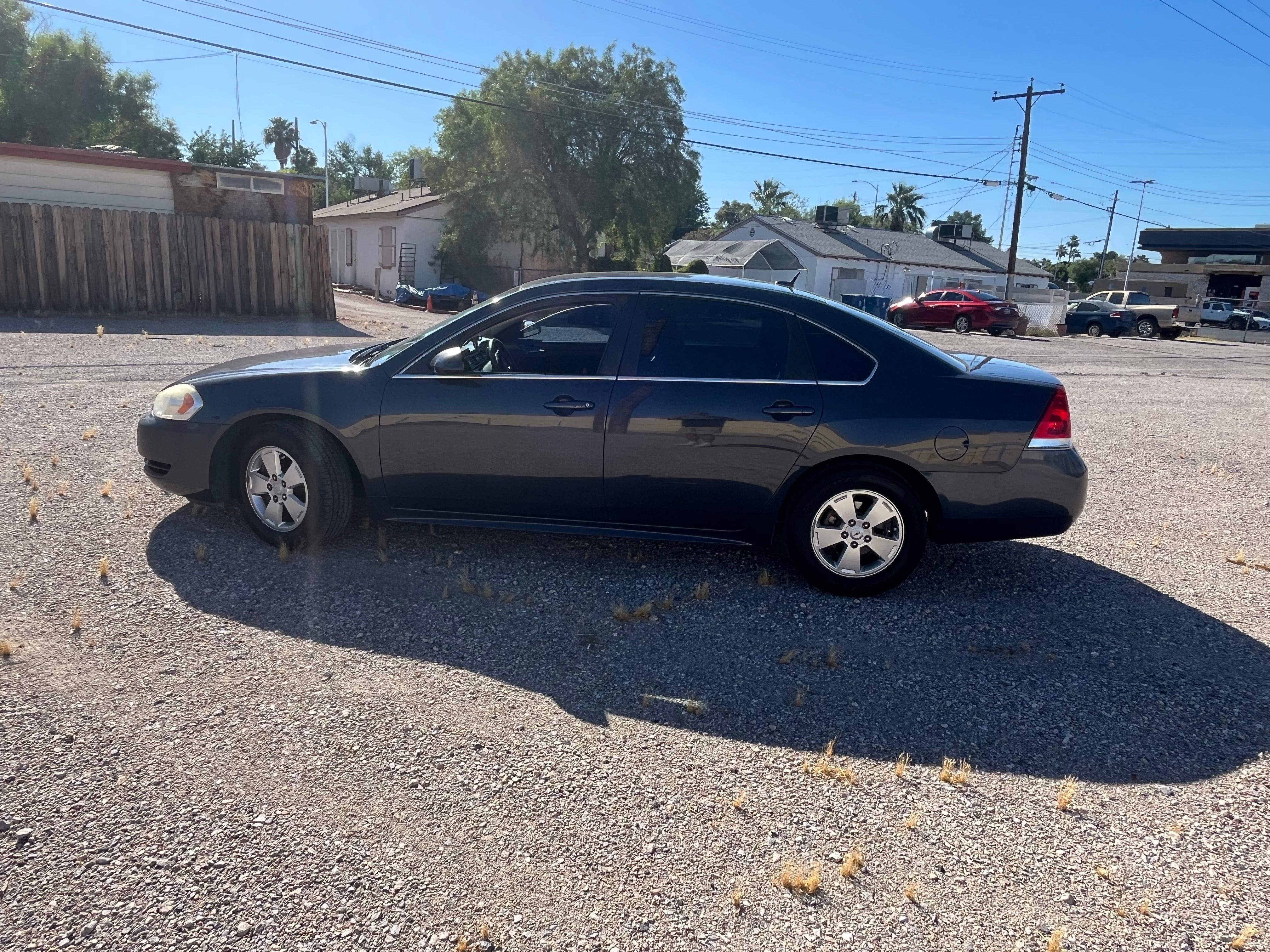 Used 2009 Chevrolet Impala LT FWD image 16
