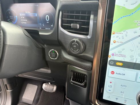 Used 2025 Ford F150 Lightning Lariat AWD/4WD image 28