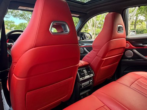 Used 2017 BMW X6 M Sport Utility 4D image 22