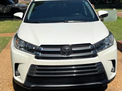 Used 2018 Toyota Highlander Limited