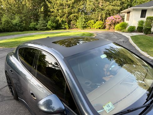 Used 2011 Porsche Panamera Turbo image 9