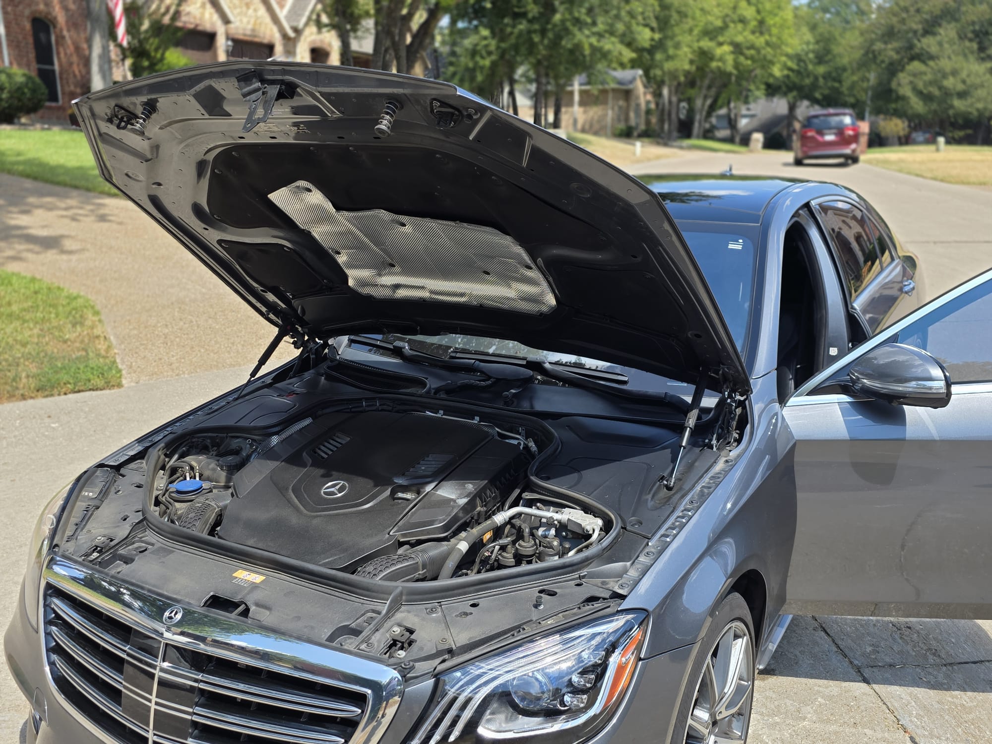Used 2018 Mercedes-Benz S 560 Sedan image 1