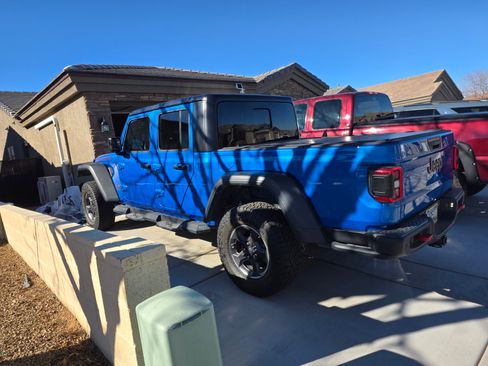 Used 2020 Jeep Gladiator Rubicon image 5