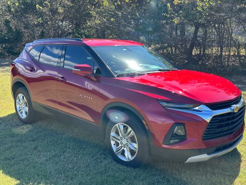 Used 2019 Chevrolet Blazer LT image 14