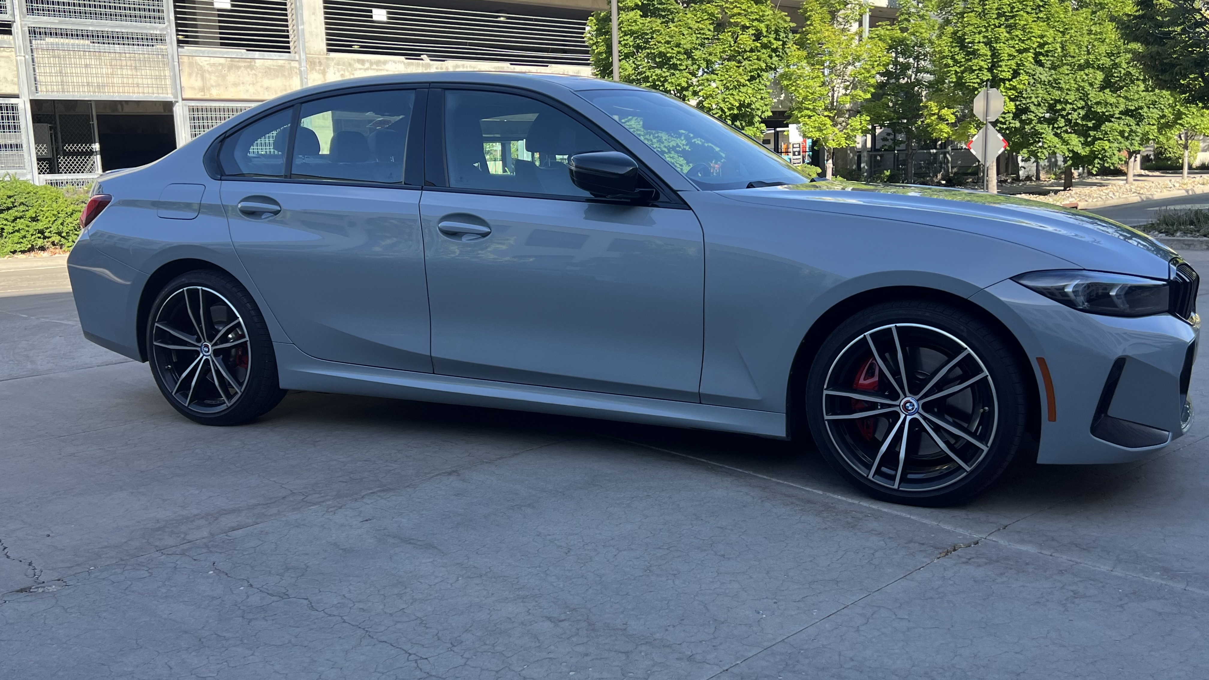Used 2023 BMW 330i xDrive Sedan w/ M Sport Package AWD/4WD image 2
