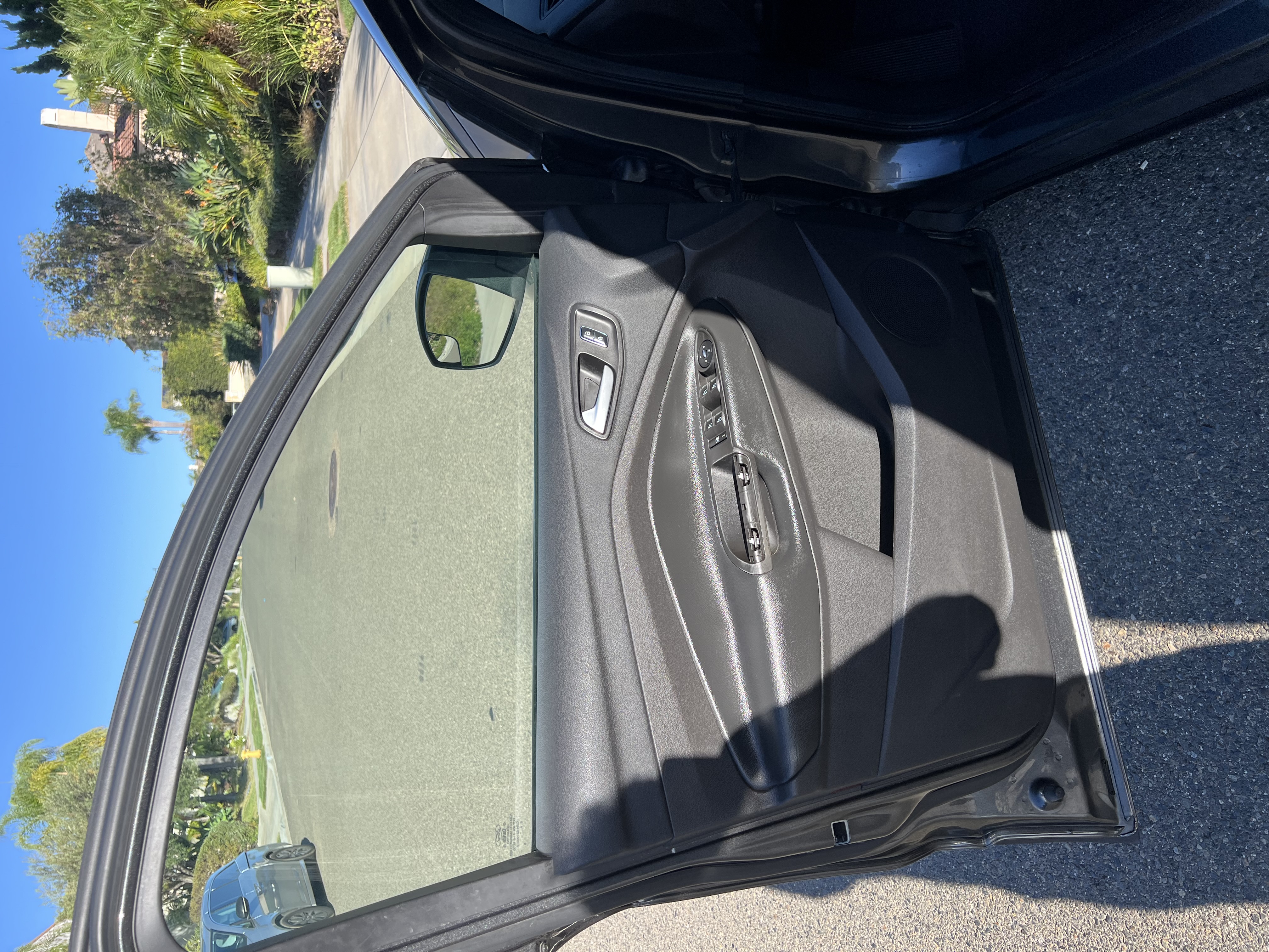 Used 2016 Ford Escape SE w/ SE Leather Comfort Package FWD image 11