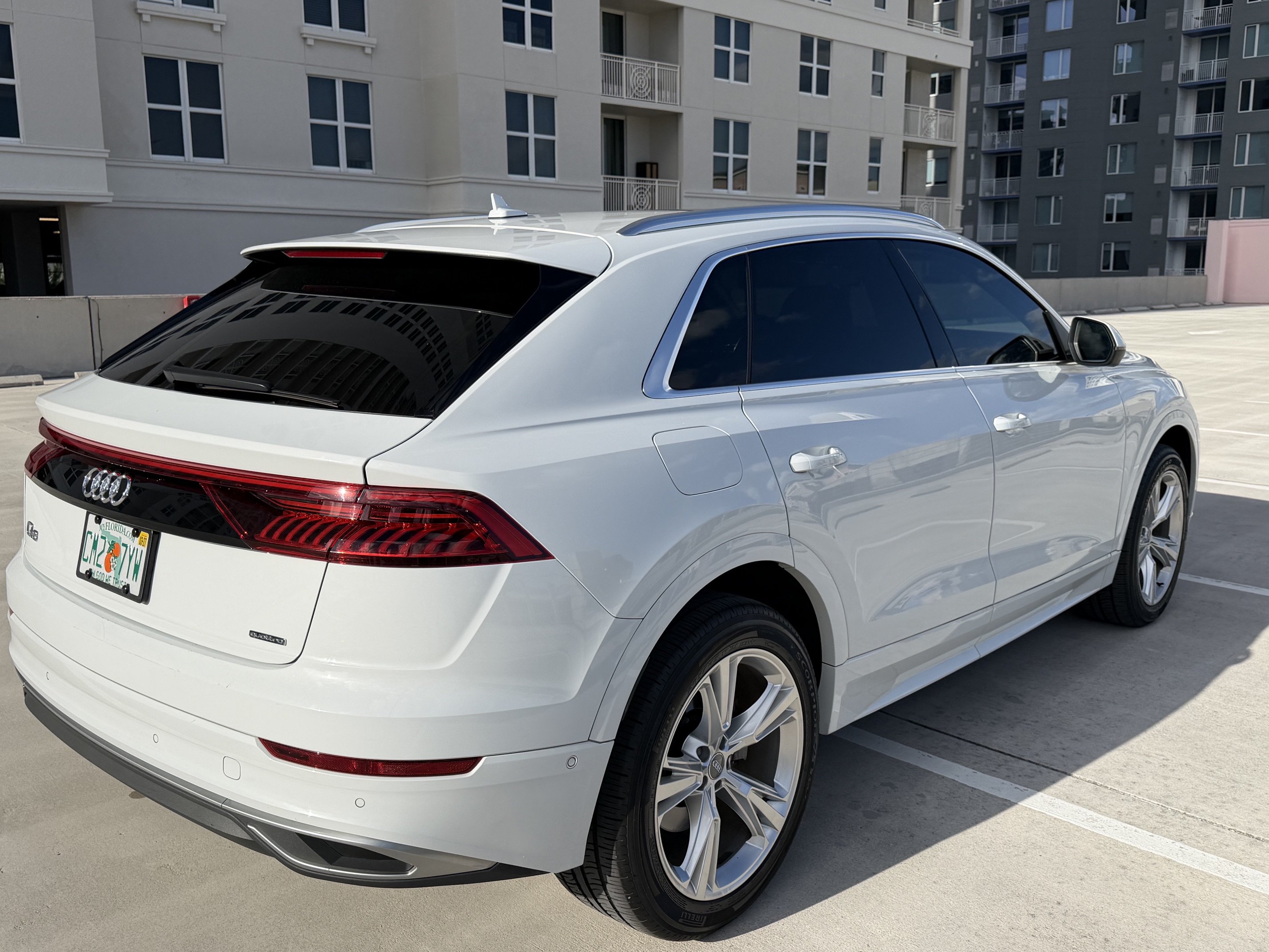 Used 2019 Audi Q8 Premium Plus w/ Premium Plus AWD/4WD image 1