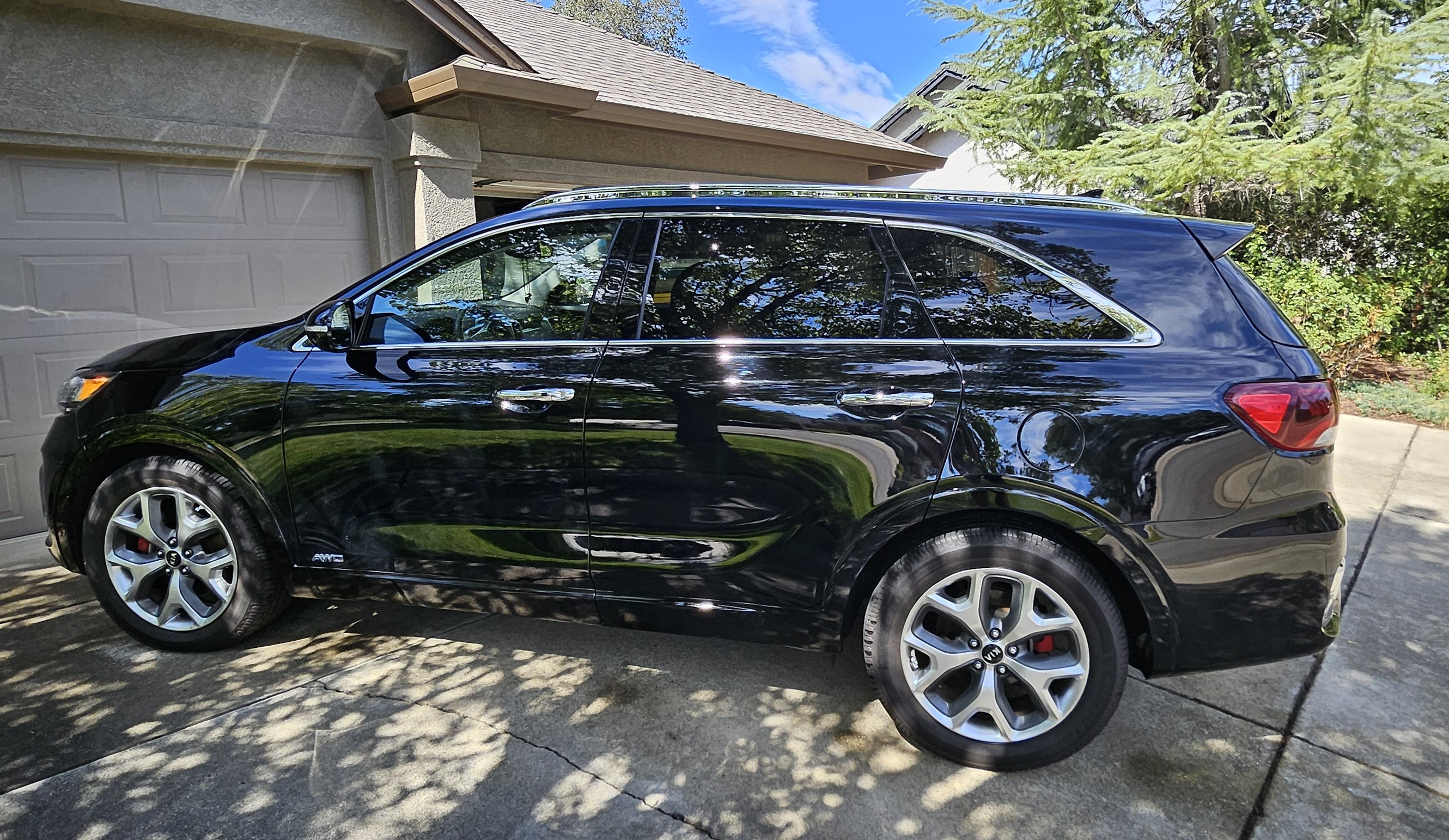Used 2019 Kia Sorento SX AWD/4WD image 2