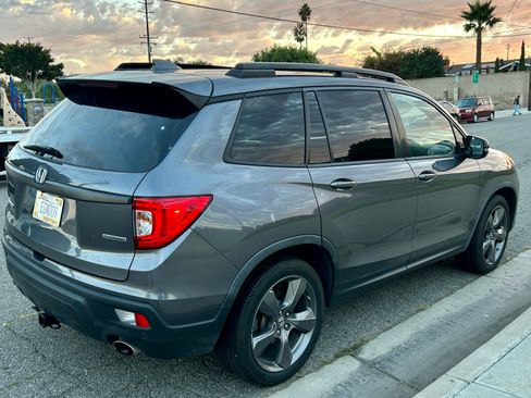 Used 2020 Honda Passport Touring image 2