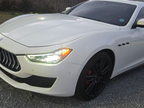 Used 2019 Maserati Ghibli image 26