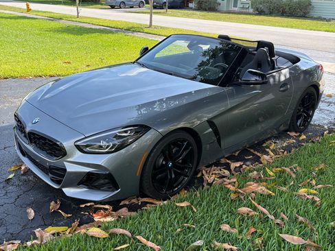 Used 2023 BMW Z4 sDrive30i w/ Premium Package RWD image 11