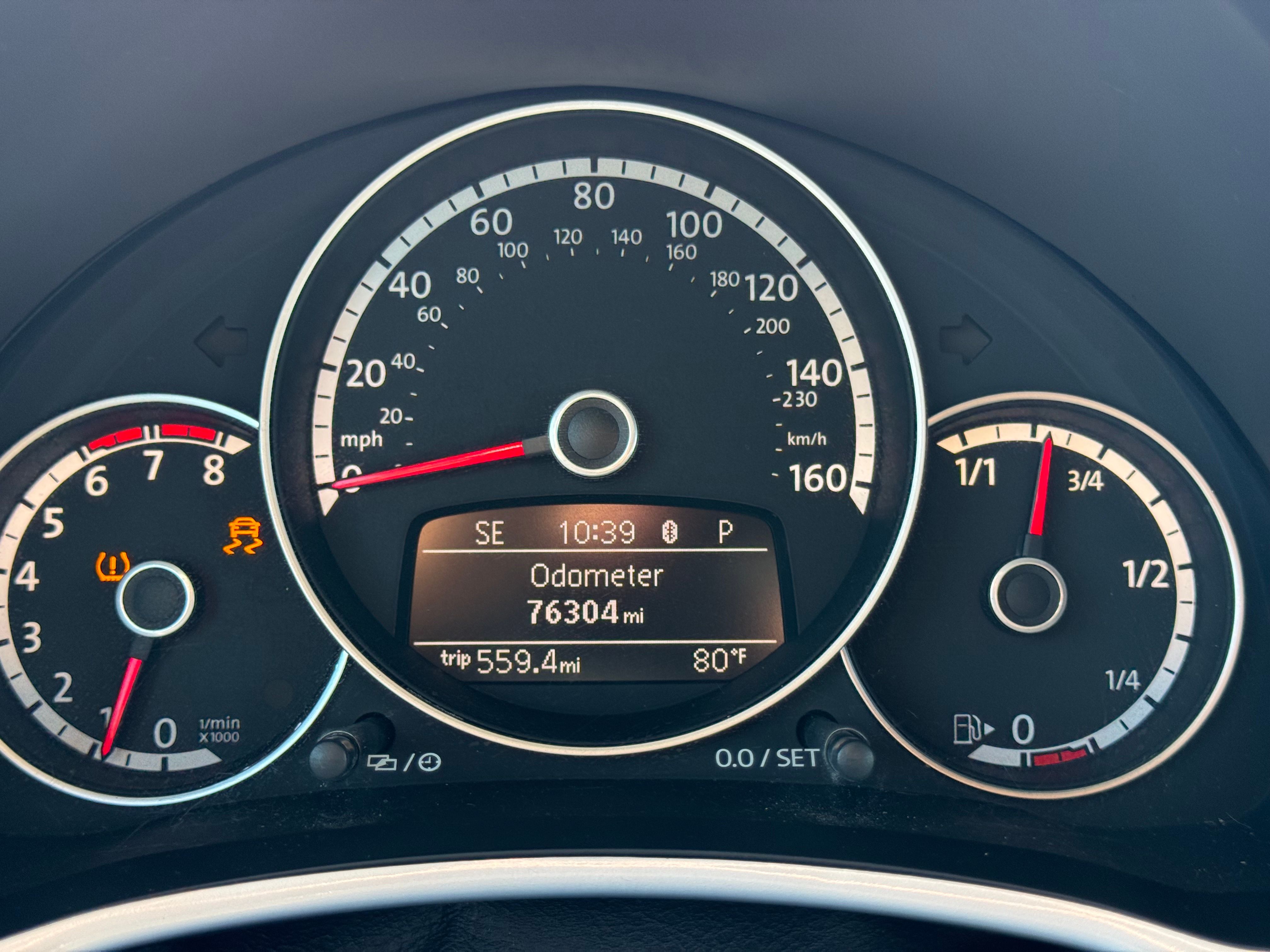 Used 2014 Volkswagen Beetle 2.5 FWD image 15