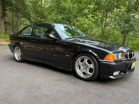 Used 1999 BMW M3 Coupe RWD image 1